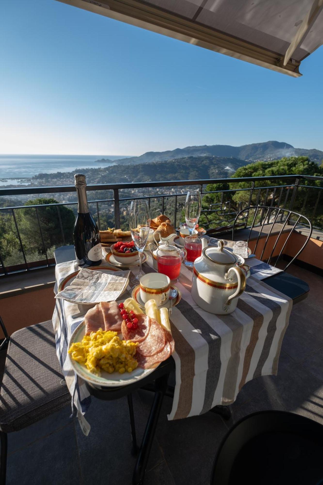 Vista Mare Portofino By Portofinovacanze Gravero Eksteriør bilde
